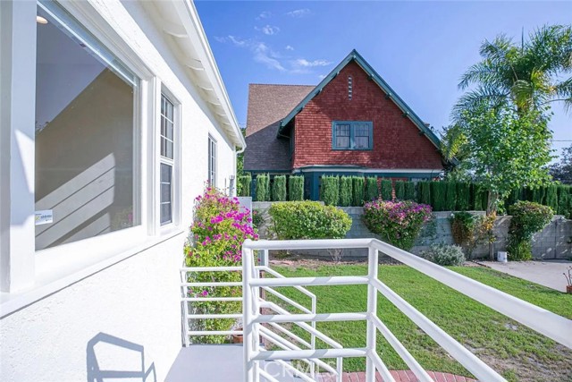 Detail Gallery Image 41 of 56 For 1606 Bel Aire Dr, Glendale,  CA 91201 - 2 Beds | 1 Baths