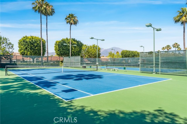 21524 Marana, Mission Viejo CA: https://media.crmls.org/medias/db7da198-750a-443c-bdef-19ef4992839d.jpg