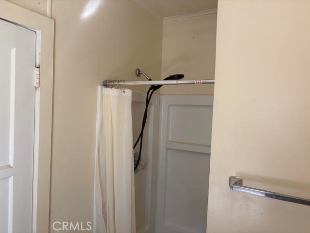 https://media.crmls.org/medias/db80dd32-d8f7-4f58-8b26-589705799c9f.jpg?preset=X-Large