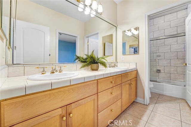 9103 Rancho Real Road, Temple City CA: https://media.crmls.org/medias/db81b131-5860-4be0-ad3e-6fbc5682ebcc.jpg