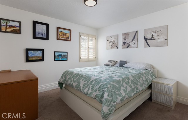 262 S La Linda Drive, Orange CA: https://media.crmls.org/medias/db81edf0-e937-424d-8aa4-c9a8c13d0971.jpg