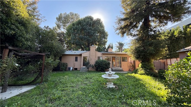 Detail Gallery Image 41 of 43 For 15227 Greenleaf St, Sherman Oaks,  CA 91403 - 3 Beds | 2 Baths