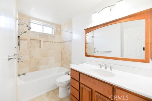 Detail Gallery Image 9 of 28 For 251 Avenida Madrid #1,  San Clemente,  CA 92672 - 2 Beds | 2 Baths