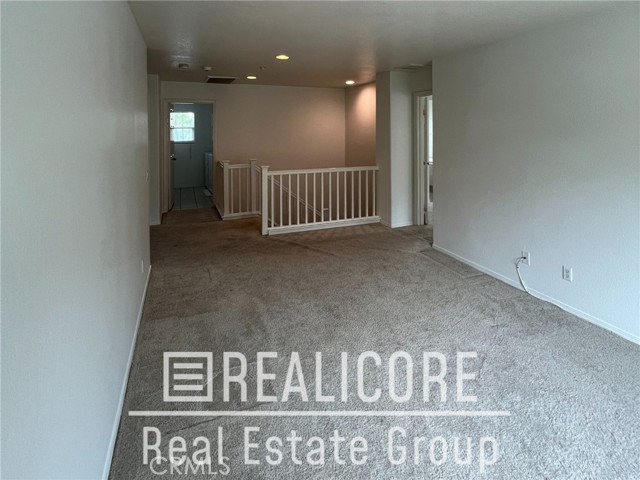 Detail Gallery Image 14 of 37 For 15806 Rock Point Ln, Fontana,  CA 92336 - 4 Beds | 2/1 Baths