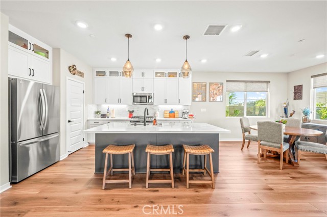 Detail Gallery Image 2 of 75 For 1281 Roots Way, Rancho Mission Viejo,  CA 92694 - 3 Beds | 2/1 Baths