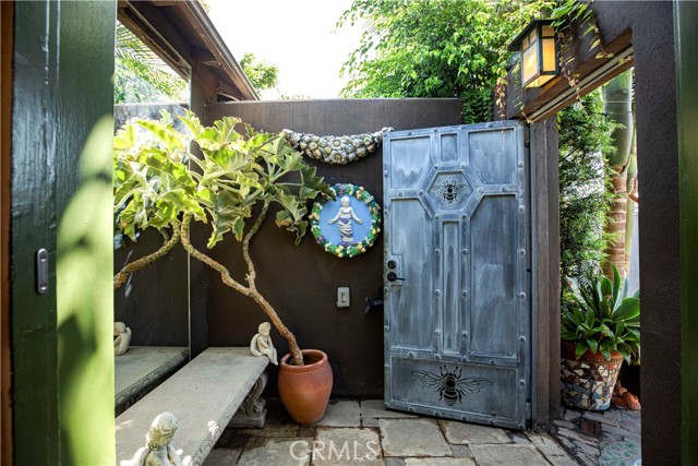 Detail Gallery Image 6 of 50 For 195 Parkwood Ave, Pasadena,  CA 91107 - 3 Beds | 2 Baths