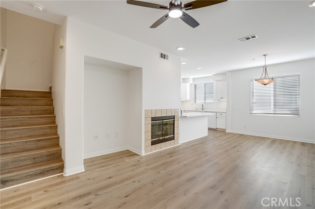 Detail Gallery Image 8 of 52 For 33580 Willow Haven #102,  Murrieta,  CA 92563 - 3 Beds | 2/1 Baths