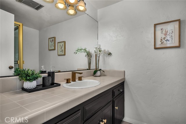 Detail Gallery Image 31 of 38 For 2960 Crownview Dr, Rancho Palos Verdes,  CA 90275 - 4 Beds | 3 Baths