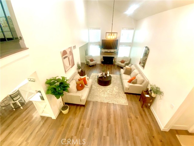 2416 Hialeah Circle, Norco CA: https://media.crmls.org/medias/db881844-dcff-4e74-a2b2-31050b5ed4d9.jpg
