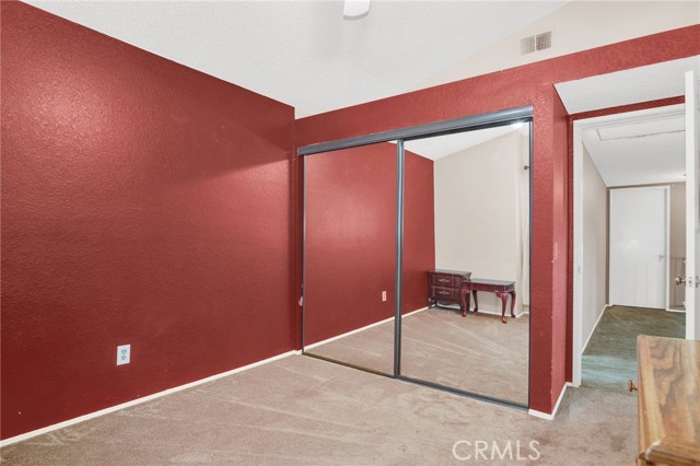 24179 Sun Valley Rd., Moreno Valley CA: https://media.crmls.org/medias/db88d723-cf09-4d4b-9329-84e454097e72.jpg