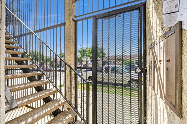 Detail Gallery Image 23 of 24 For 20526 S Western, Torrance,  CA 90501 - 2 Beds | 1 Baths