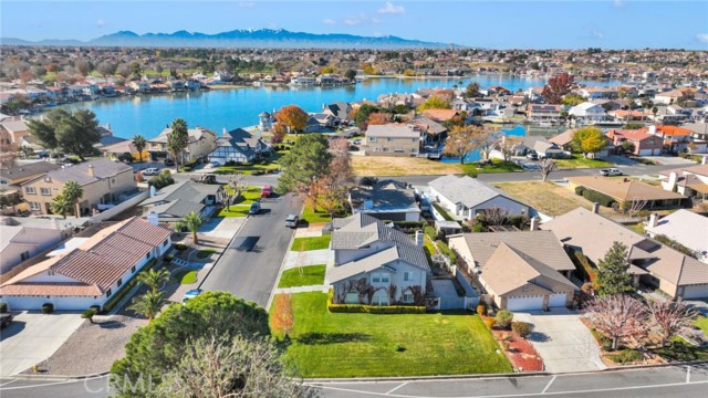 Detail Gallery Image 42 of 50 For 18570 Niagara, Victorville,  CA 92395 - 4 Beds | 3 Baths