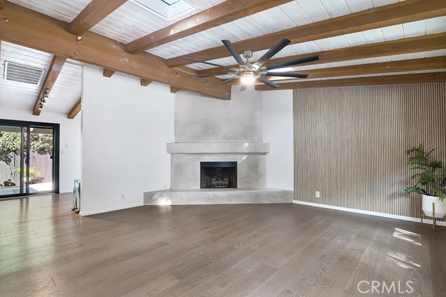 Detail Gallery Image 4 of 21 For 4283 Morro, Woodland Hills,  CA 91364 - 3 Beds | 2 Baths