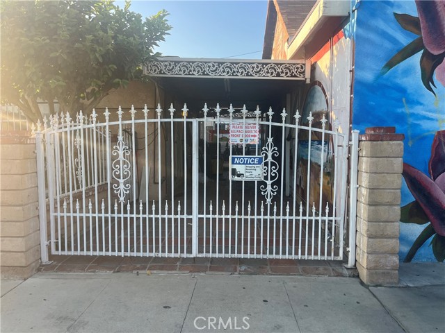 Front Image Thumbnail for CRIV26134431