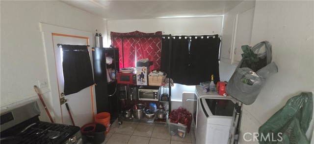 Detail Gallery Image 18 of 23 For 955 W Hays, Banning,  CA 92220 - 4 Beds | 3/1 Baths