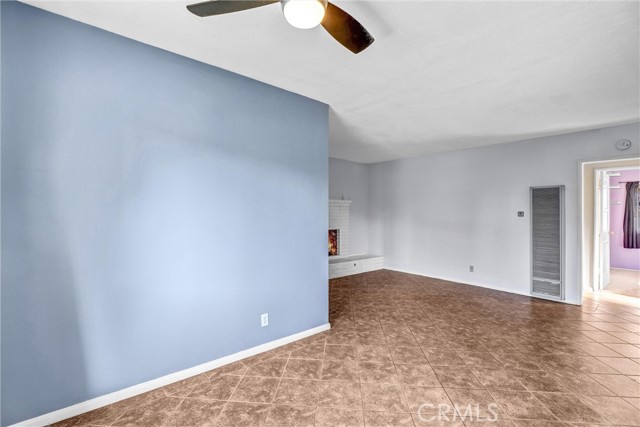 1143 E 220th Street, Carson CA: https://media.crmls.org/medias/db8bebac-ea01-4cc3-8267-f2705cdfd54d.jpg