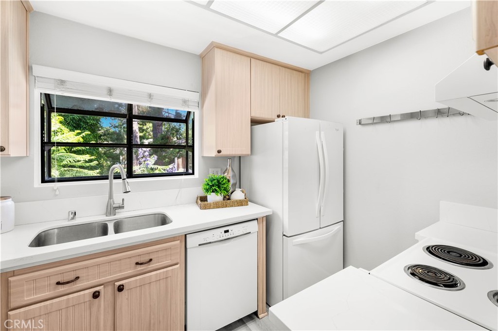 Db8d48fc 164a 42b3 8cbe 50a0afe46b2e