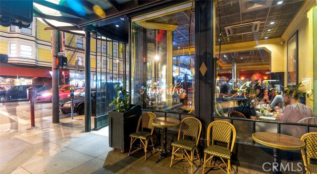 150 Van Ness Avenue, San Francisco CA: https://media.crmls.org/medias/db8da920-b79d-461b-9a4c-896202edfb6b.jpg