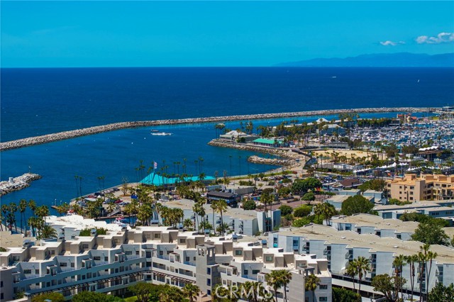 125 Broadway, Redondo Beach, California 90277, 3 Bedrooms Bedrooms, ,2 BathroomsBathrooms,Residential,For Sale,Broadway,SB26087245