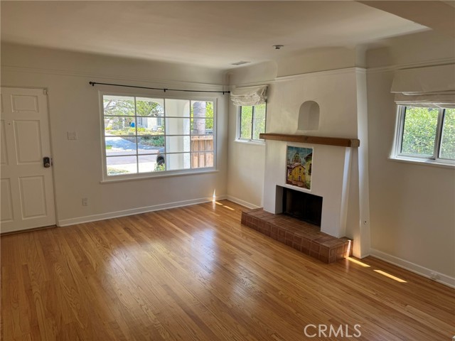 Detail Gallery Image 8 of 21 For 4313 Shadyglade Ave, Studio City,  CA 91604 - 3 Beds | 2 Baths