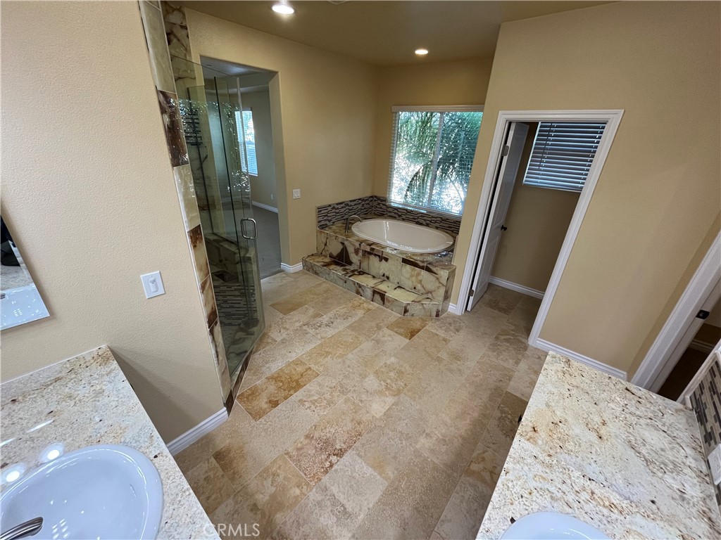 MLS #OC25262182 image #30