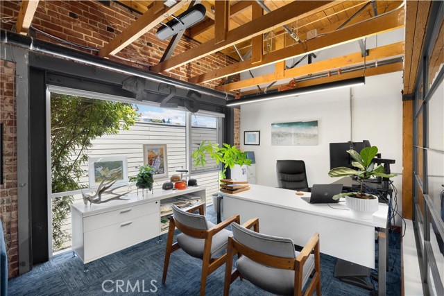 Image 32 of 47 For 425 4th Street E