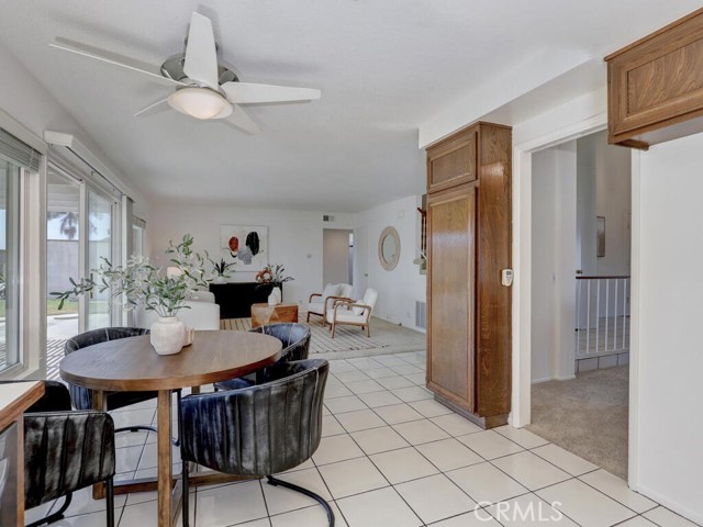 Detail Gallery Image 19 of 54 For 18022 Dellglen Cir, Huntington Beach,  CA 92647 - 4 Beds | 3 Baths