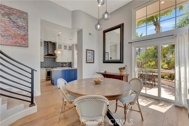 19325 Peachtree Lane, Huntington Beach CA: https://media.crmls.org/medias/db902ef3-eeb3-45c0-bf5a-2bd9d73a2425.jpg