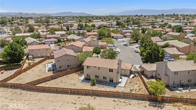 15240 Sapphire Court, Victorville CA: https://media.crmls.org/medias/db904e43-45b7-4283-85e2-6396f889d097.jpg