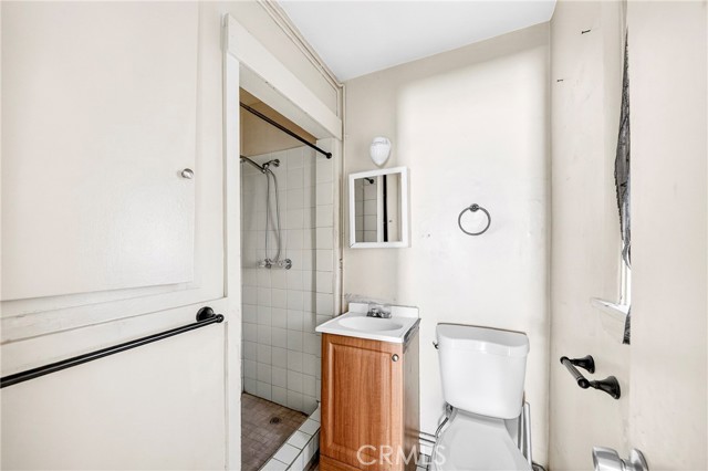 11389 Lee Ave., Adelanto CA: https://media.crmls.org/medias/db90b824-342c-4ed8-be9b-91c4f2859551.jpg