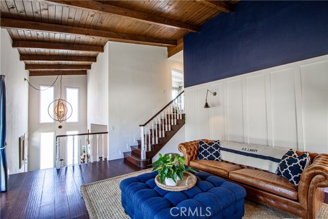 807 El Redondo Avenue, Redondo Beach CA: https://media.crmls.org/medias/db912b3c-4f15-4a74-9b32-720bacdb343a.jpg