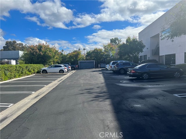 5 Oldfield, Irvine, California 92618, ,Commercial Lease,For Rent,5 Oldfield,CRDW24006668