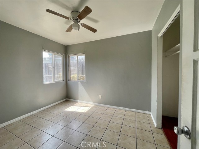 Detail Gallery Image 13 of 20 For 22201 Ibex Avenue, Hawaiian Gardens,  CA 90716 - 3 Beds | 2 Baths