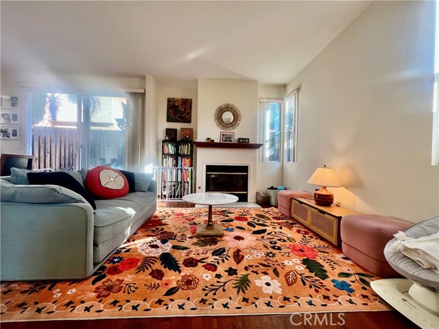 Detail Gallery Image 6 of 34 For 1232 Mission, Duarte,  CA 91010 - 3 Beds | 3 Baths