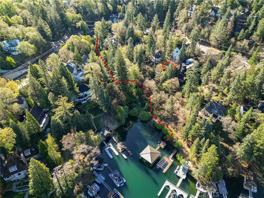 https://media.crmls.org/medias/db92d5cc-66a5-4b53-8480-3afd1760f2c3.jpg?preset=X-Large