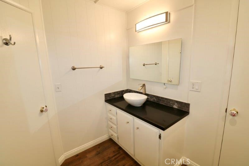 MLS #OC25237648 image #37