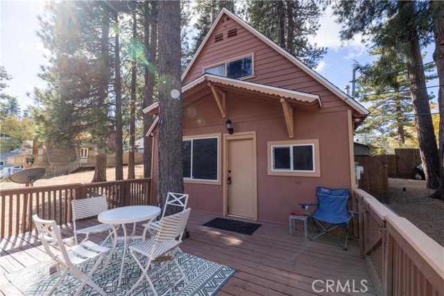 Detail Gallery Image 17 of 54 For 2242 Deep Creek Dr, Running Springs,  CA 92382 - 2 Beds | 2 Baths