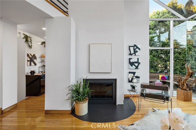 2704 Laurel Avenue, Manhattan Beach, California 90266, 4 Bedrooms Bedrooms, ,4 BathroomsBathrooms,Residential,Sold,Laurel,SB22216035