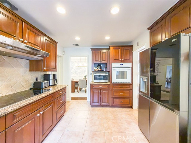 Detail Gallery Image 18 of 40 For 7002 Bryn Mawr Way, Whittier,  CA 90602 - 2 Beds | 2 Baths