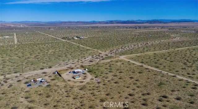 Detail Gallery Image 7 of 9 For 64085 Desert Trail Dr, Joshua Tree,  CA 92252 - – Beds | – Baths