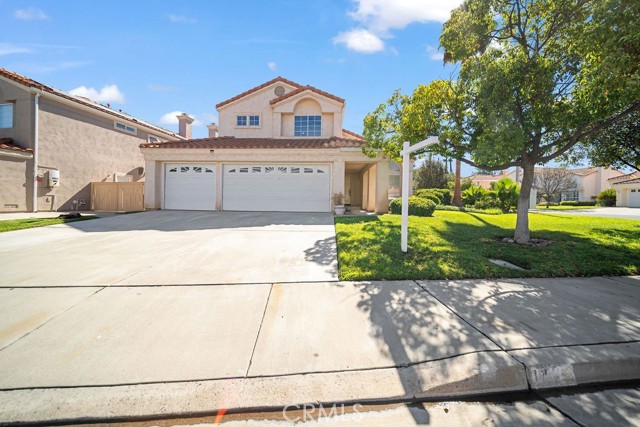 Detail Gallery Image 2 of 50 For 14 Bella Minozza, Lake Elsinore,  CA 92532 - 4 Beds | 2/1 Baths