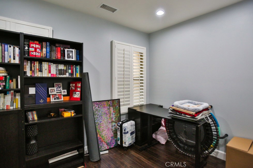 Db952353 E3ac 4881 A7f4 6af851315608