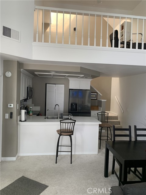 Detail Gallery Image 28 of 34 For 41 Fallingstar #28,  Irvine,  CA 92614 - 2 Beds | 2 Baths