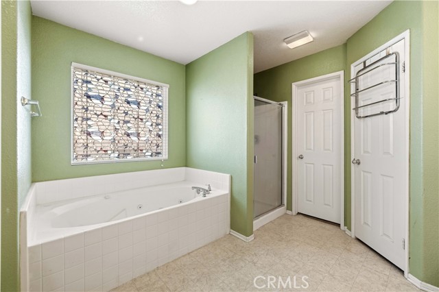 Detail Gallery Image 28 of 43 For 1549 Thomas Dr, Lancaster,  CA 93535 - 4 Beds | 3 Baths