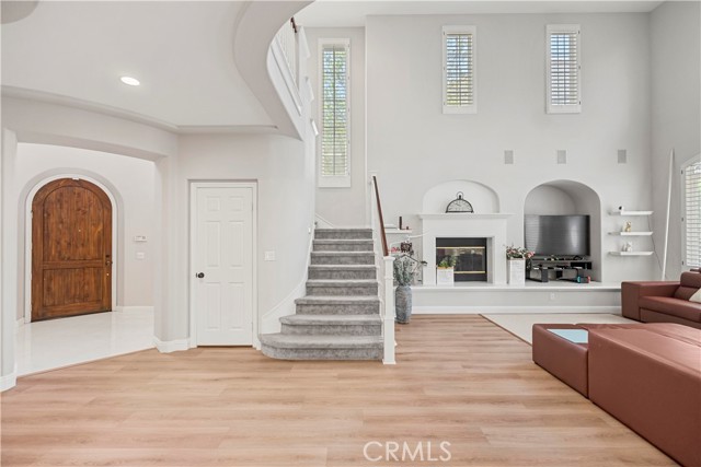 25 Winfield Drive, Ladera Ranch CA: https://media.crmls.org/medias/db954da3-2891-4626-b976-aea303cd2f0b.jpg