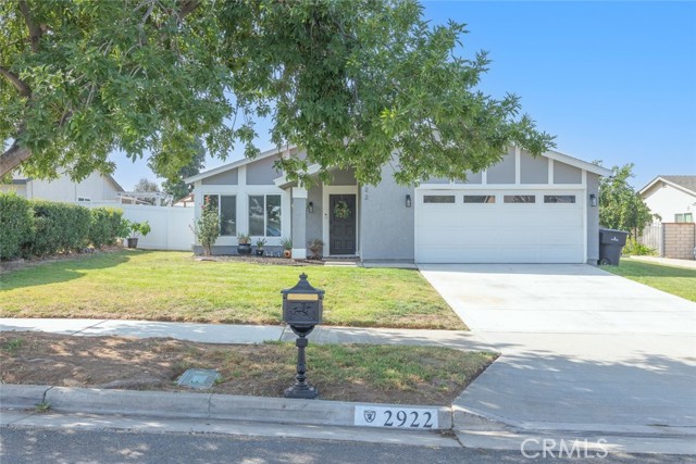 Detail Gallery Image 4 of 32 For 2922 Myers, Riverside,  CA 92503 - 4 Beds | 2 Baths