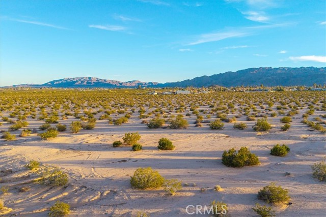 Detail Gallery Image 33 of 40 For 3 Laura Ln, Twentynine Palms,  CA 92277 - – Beds | – Baths