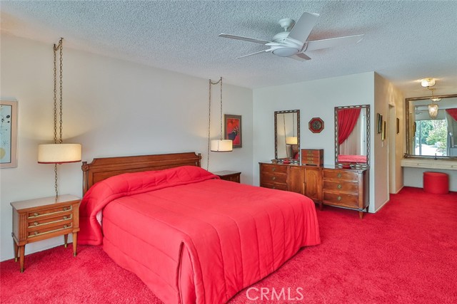 17313 Citronia Street, Northridge CA: https://media.crmls.org/medias/db95d16c-8a1d-4eef-8267-5fdff067b415.jpg
