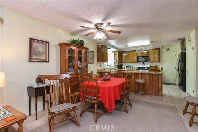 Detail Gallery Image 11 of 30 For 9549 Hermitage, Riverside,  CA 92503 - 3 Beds | 2 Baths