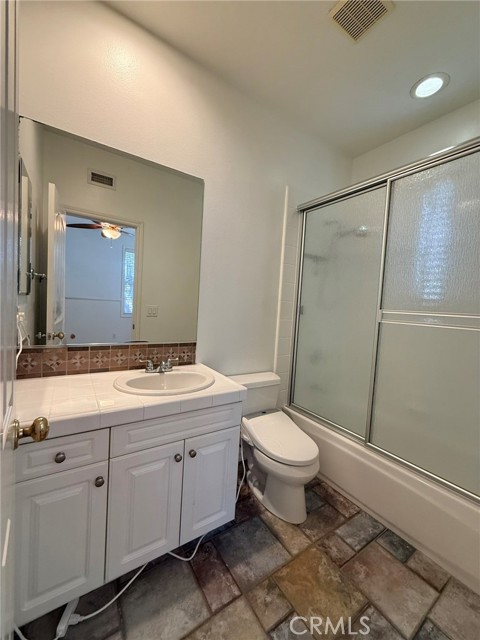 Detail Gallery Image 34 of 42 For 3 New Dawn, Irvine,  CA 92620 - 5 Beds | 5/1 Baths